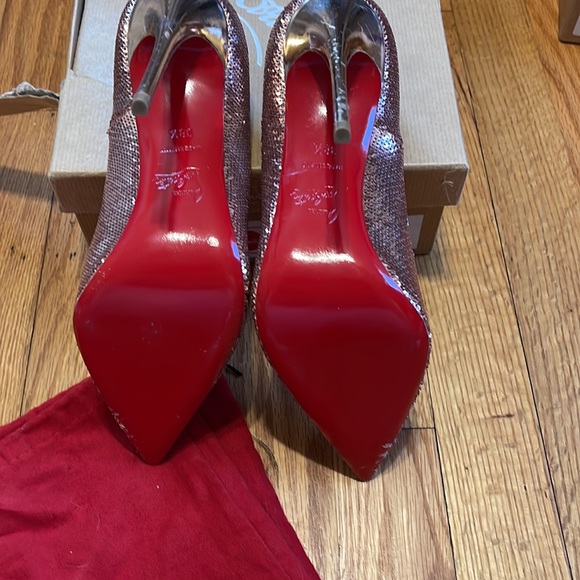 Gold So Kate Heels - Picture 3 of 6